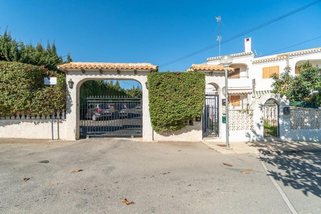 Cb Living - 2 Bedroom Beach Condo, Playa Flamenca Oriola  Exterior foto